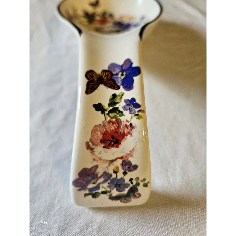 Coventry Skull Garden Spoon Rest White, Black Florals Day Of The Dead 9.5
